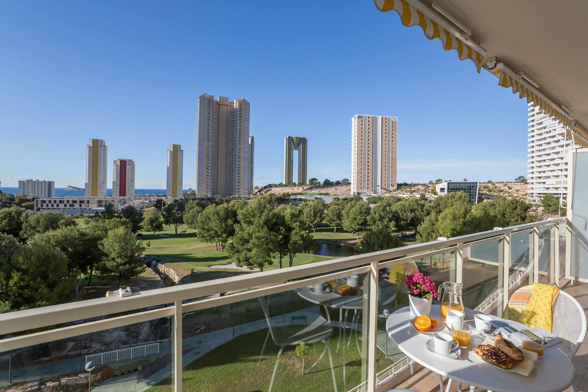 Benidorm Vida & Golf Leilighet Eksteriør bilde